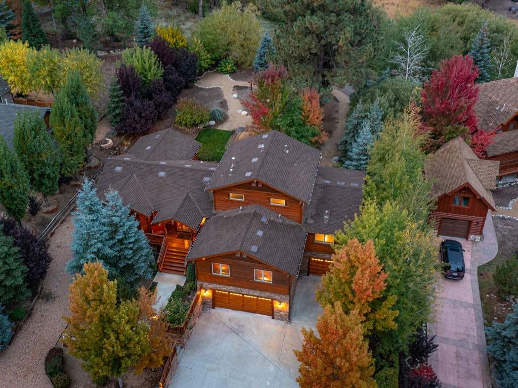 43639 Bow Canyon Rd 43639 Bow Canyon Rd