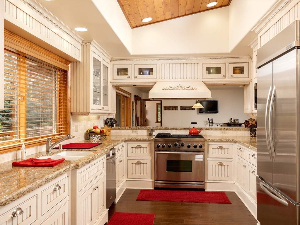 43639 Bow Canyon Rd 43639 Bow Canyon Rd