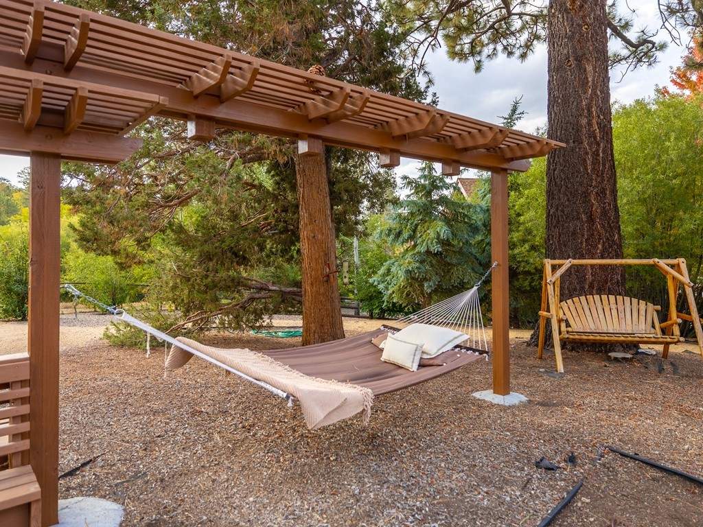 43639 Bow Canyon Rd 43639 Bow Canyon Rd