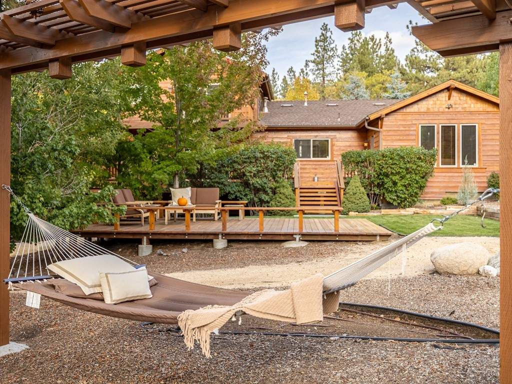 43639 Bow Canyon Rd 43639 Bow Canyon Rd