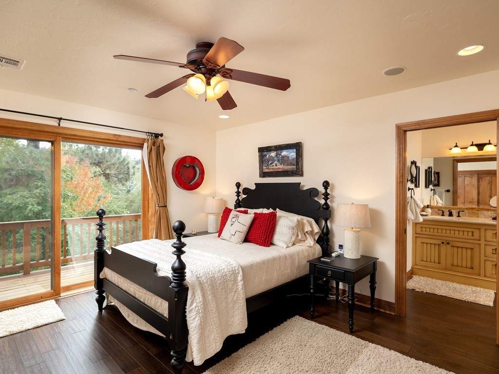 43639 Bow Canyon Rd 43639 Bow Canyon Rd