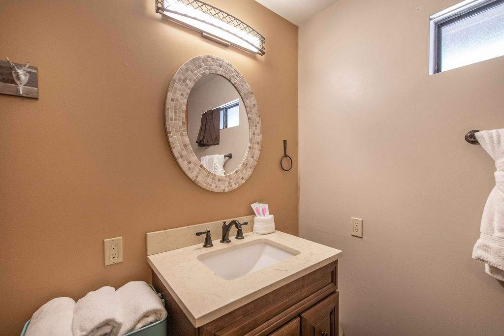 42401 Avalon Rd 42401 Avalon Rd