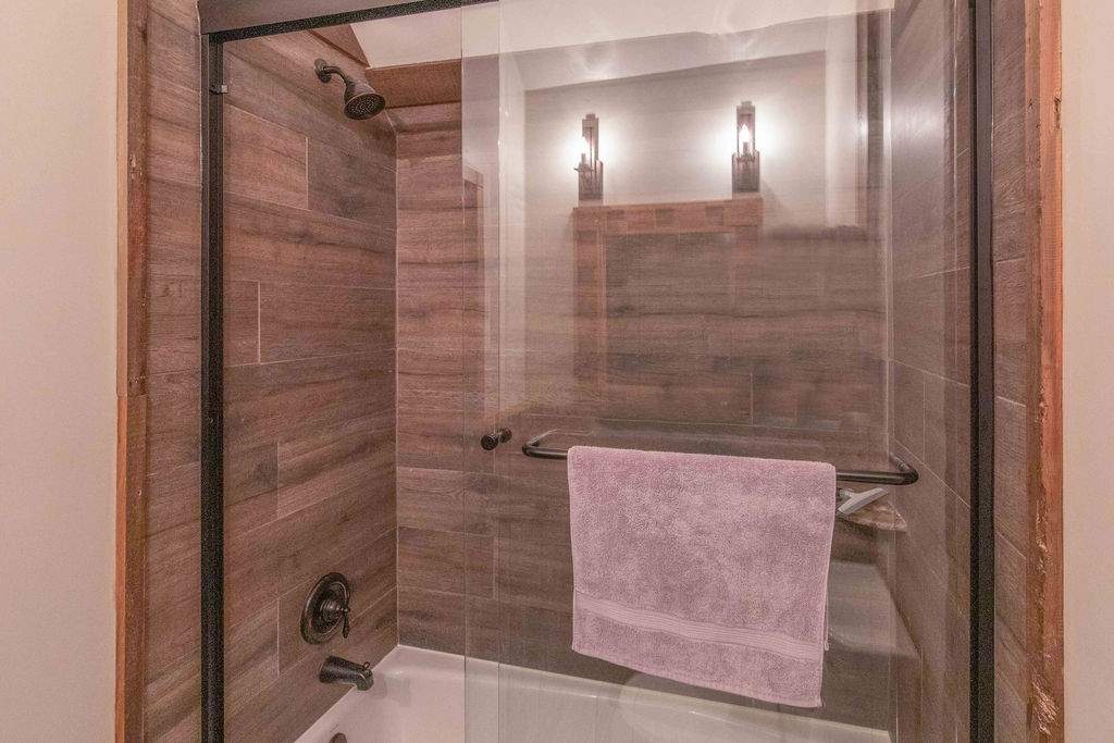 40221 Esterly Ln 40221 Esterly Ln