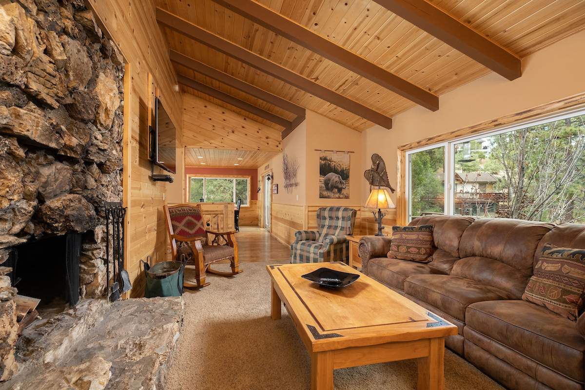 39543 Oak Glen Rd 39543 Oak Glen Rd