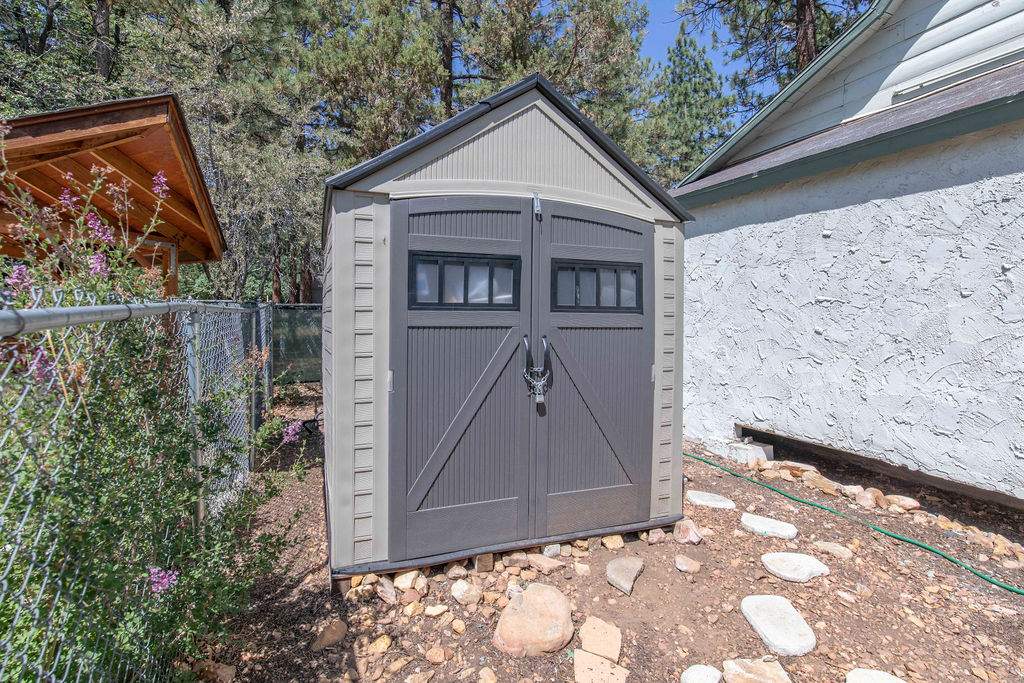 438 Moreno Ln 438 Moreno Ln