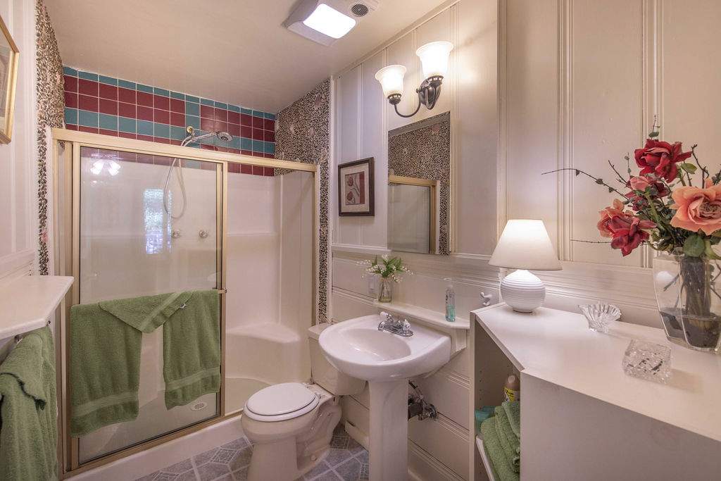 438 Moreno Ln 438 Moreno Ln