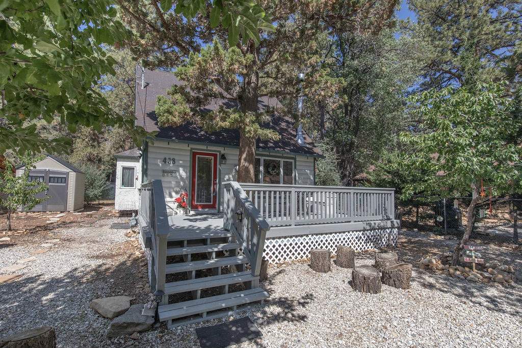 438 Moreno Ln 438 Moreno Ln