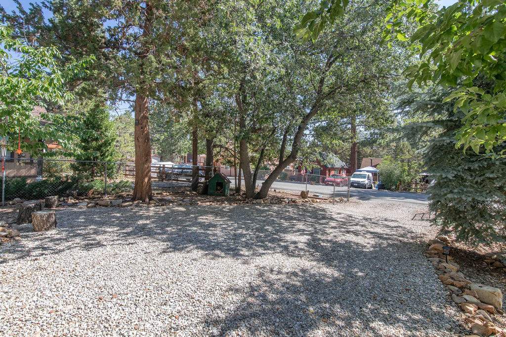 438 Moreno Ln 438 Moreno Ln