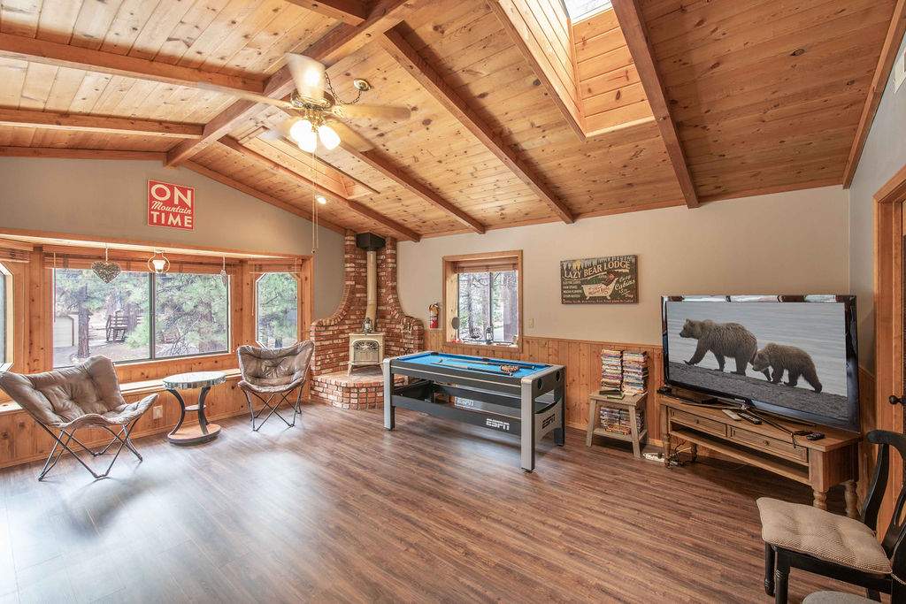 42401 Avalon Rd 42401 Avalon Rd