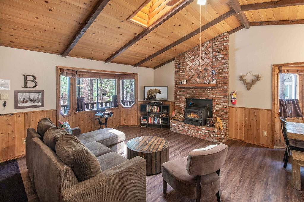 42401 Avalon Rd 42401 Avalon Rd