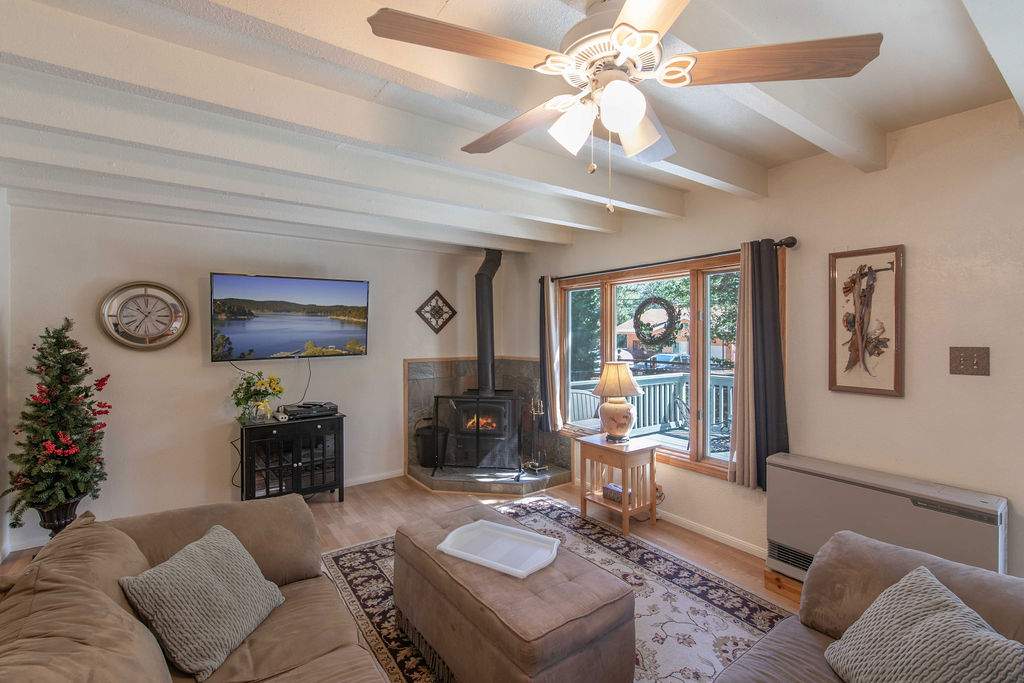 438 Moreno Ln 438 Moreno Ln