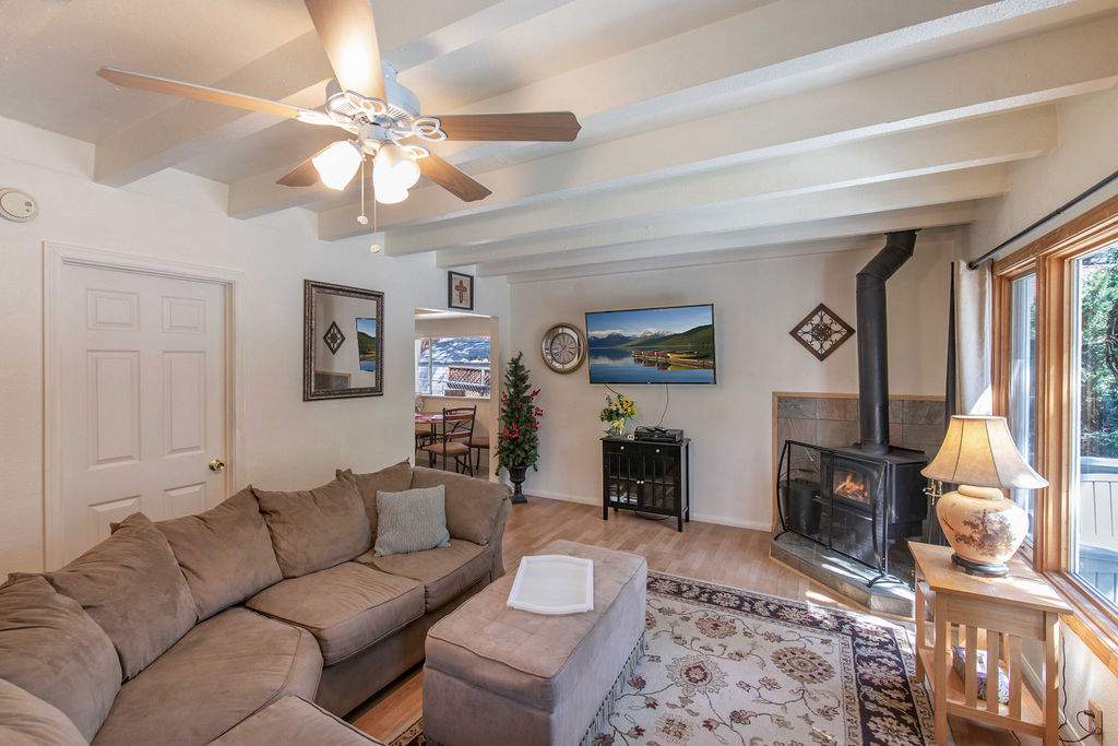 438 Moreno Ln 438 Moreno Ln