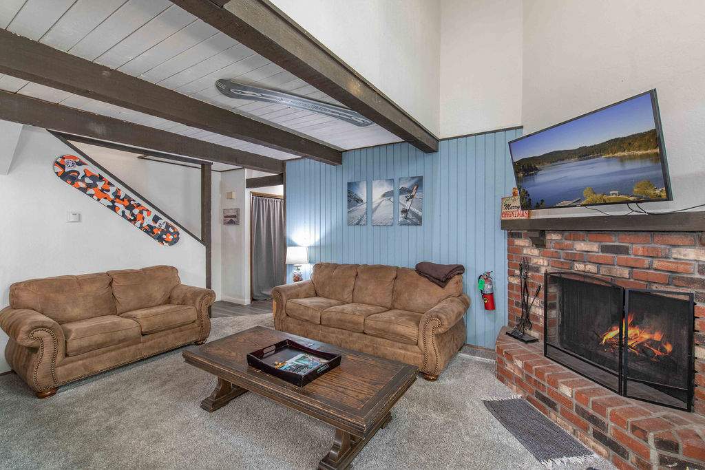 41935 Switzerland Dr #127 41935 Switzerland Dr #127