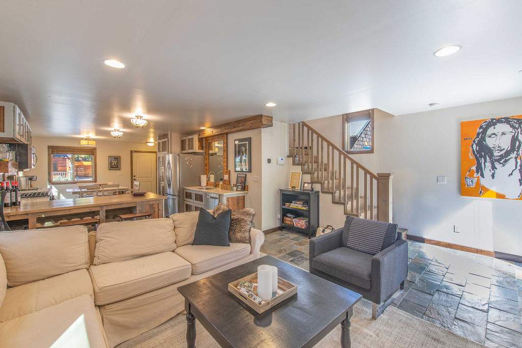 40221 Esterly Ln 40221 Esterly Ln